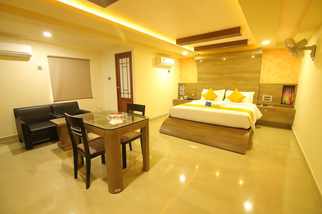 Hotel A J Park Alappuzha Kültér fotó
